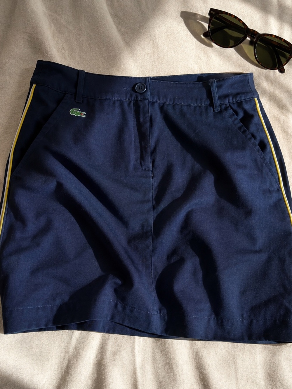 Lacoste Navy Tennis Skort Yellow Piping Sporty Prep Golf Country Club M